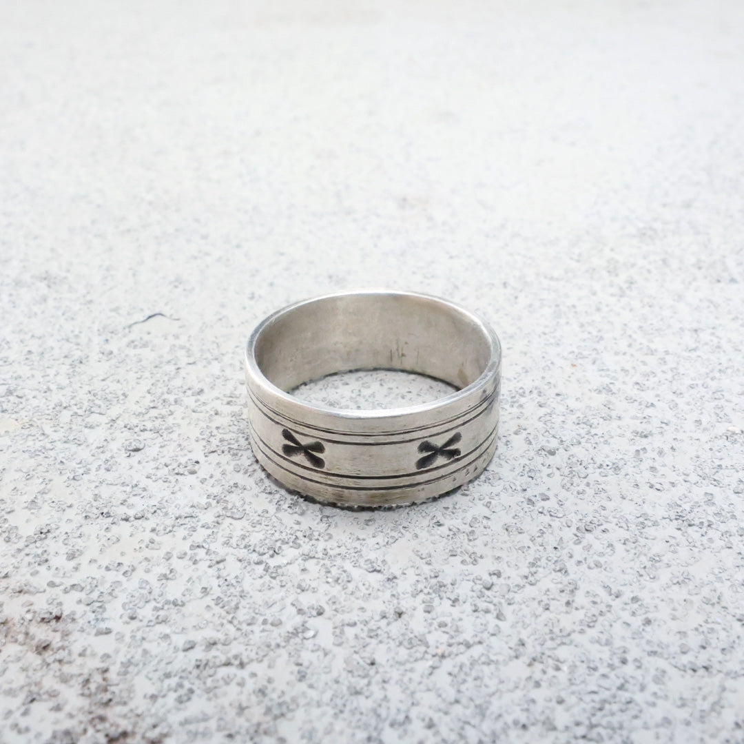Banded Ring