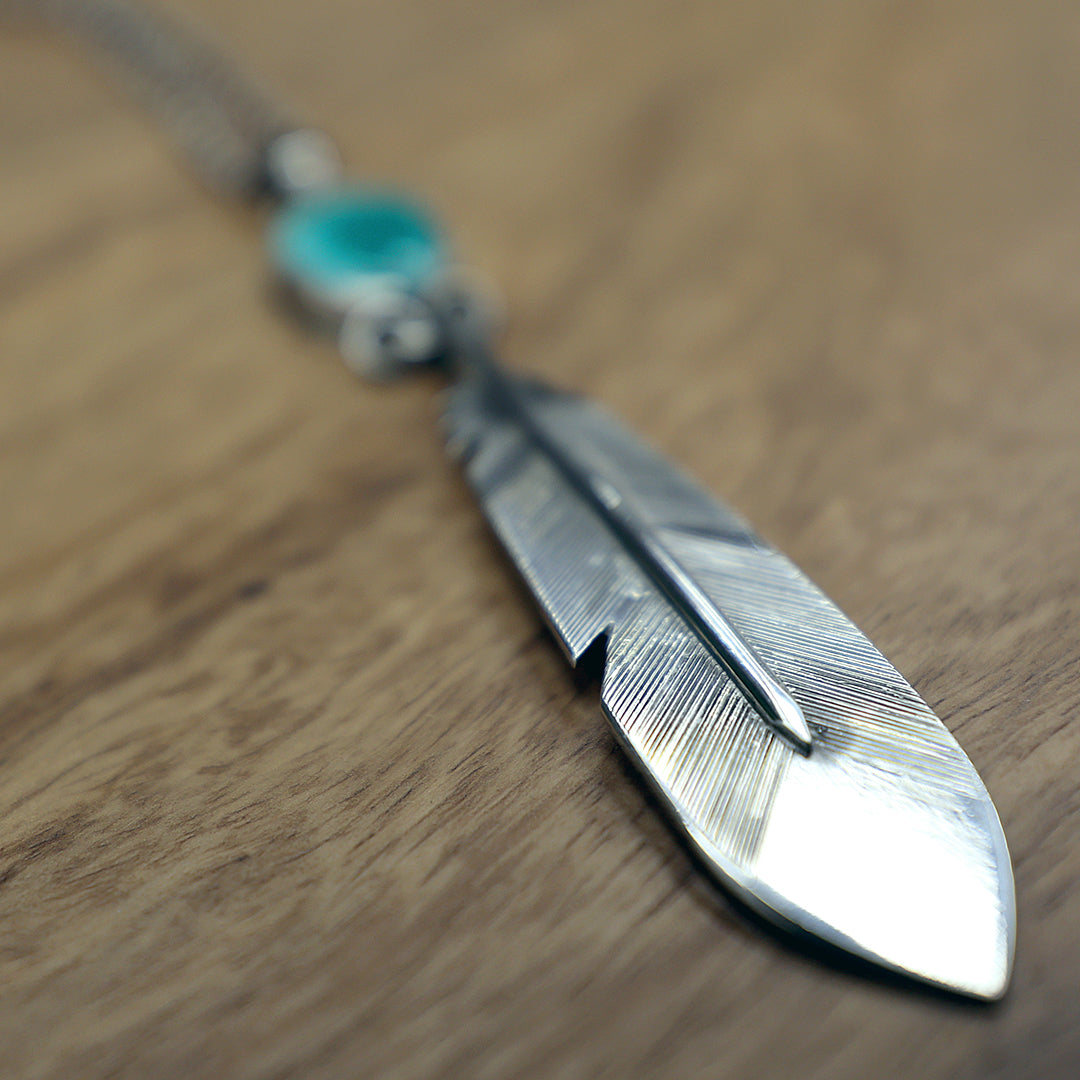 Seraph Pendant & Chain